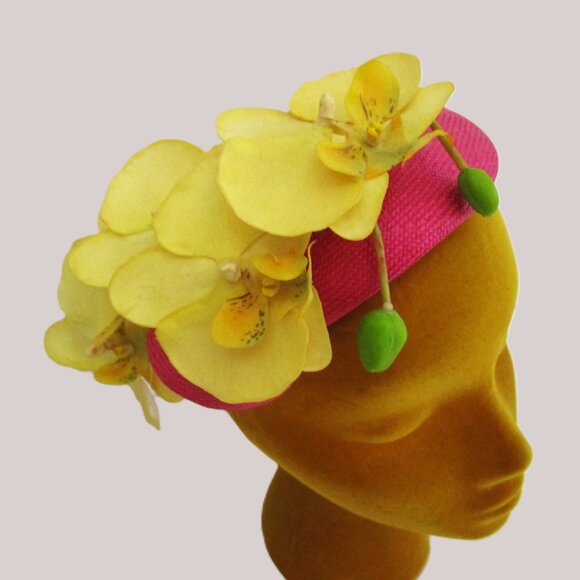 Italian Yellow Orchid Small Percher Calot Hat Pink Straw main image 5